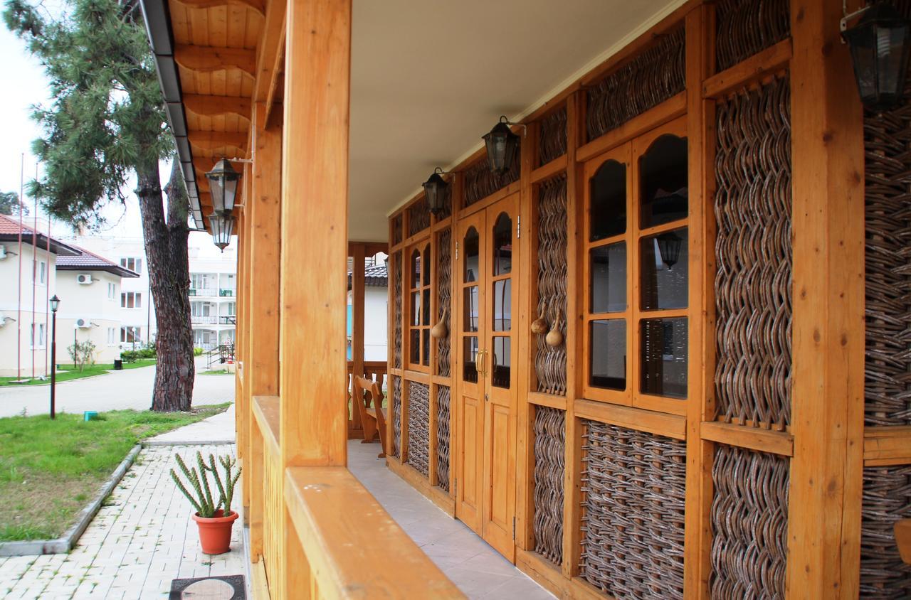 Anakopia Club Hotel New Athos Bagian luar foto