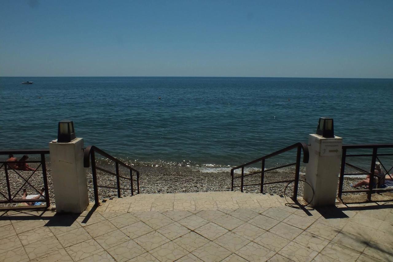 Anakopia Club Hotel New Athos Bagian luar foto